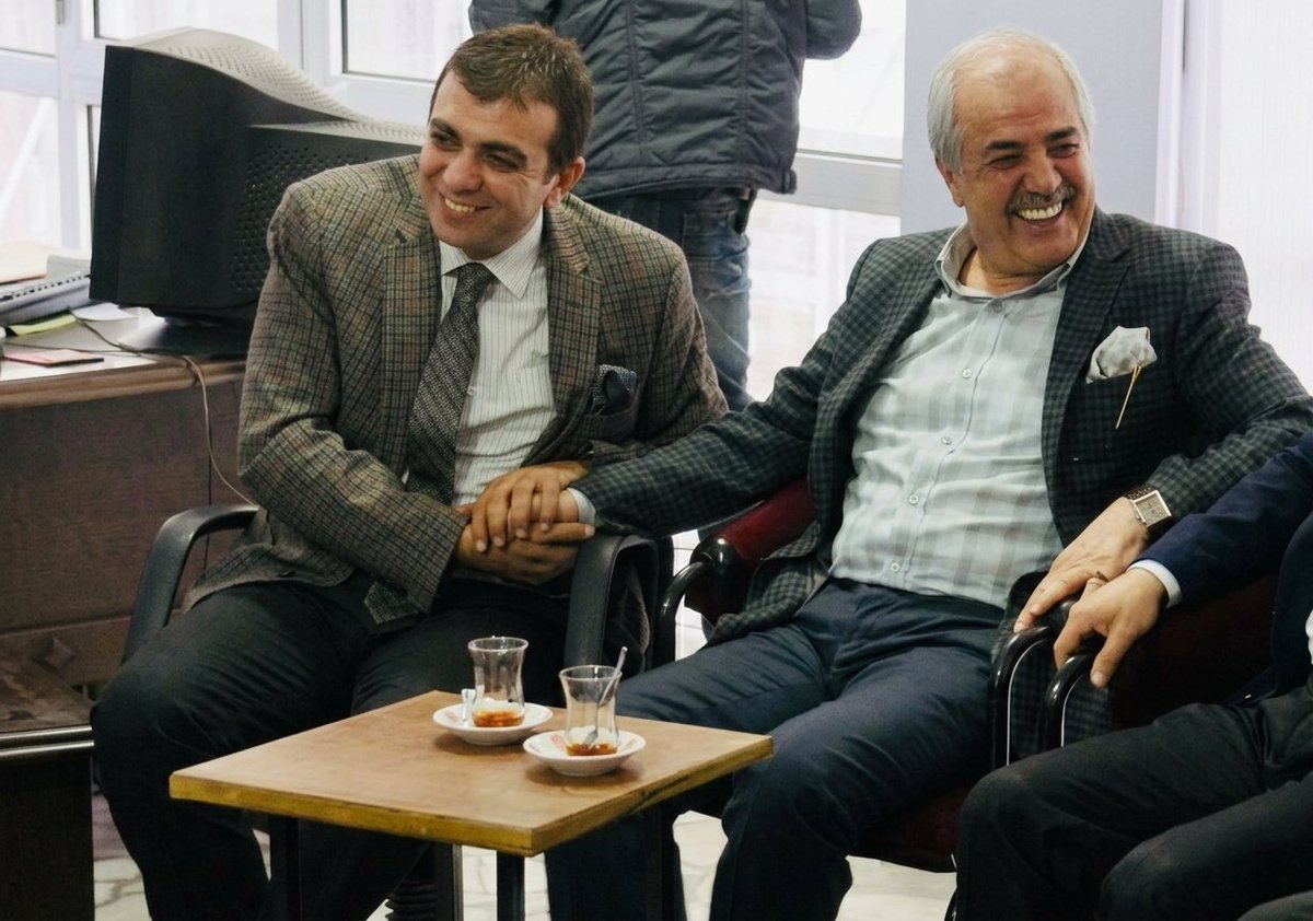 Şehrine ve insanına gönülden bağlı, hizmetiyle ve duruşuyla iz bırakmış kıymetli büyüğümüz Ataullah Hamidi’yi, vefatının 2. yıl dönümünde rahmetle yâd ediyorum. Mekânı cennet olsun inşallah.