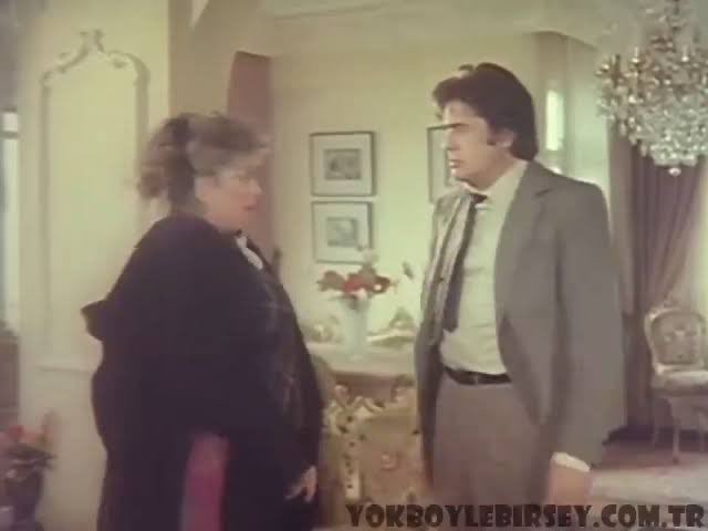 Amerika -İran

- Hamaney ölmüş olabilir!
+Ölmüş olamaz!
-Ölmüş olabilir! 
+Ölmedi!
-Ölmüş olabilir! 
+Ölmedi!