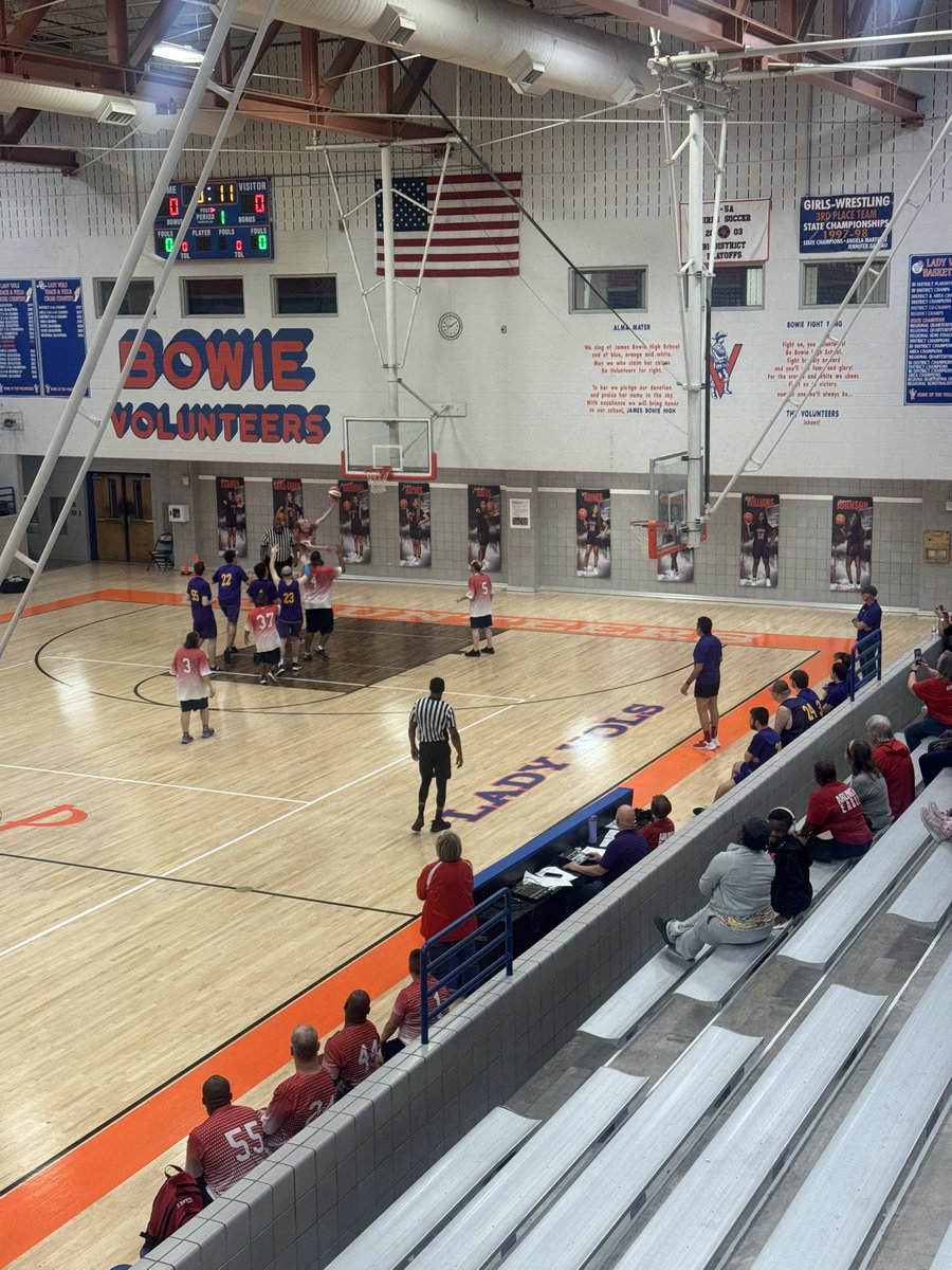 Coach Robinson tweet media