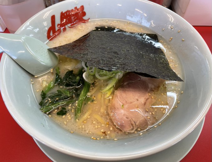 朝ごはんの塩ラーメンです 