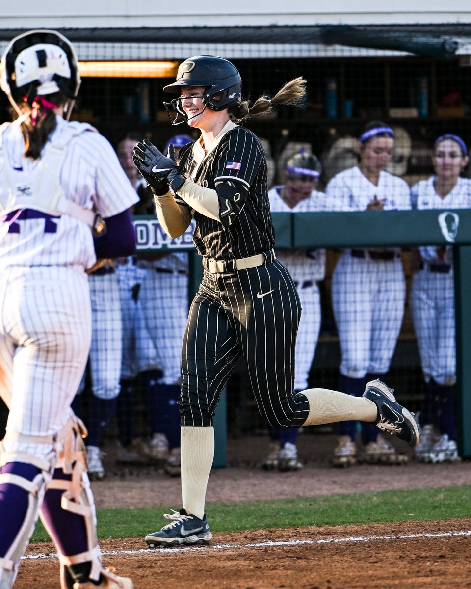 Purdue Softball tweet media