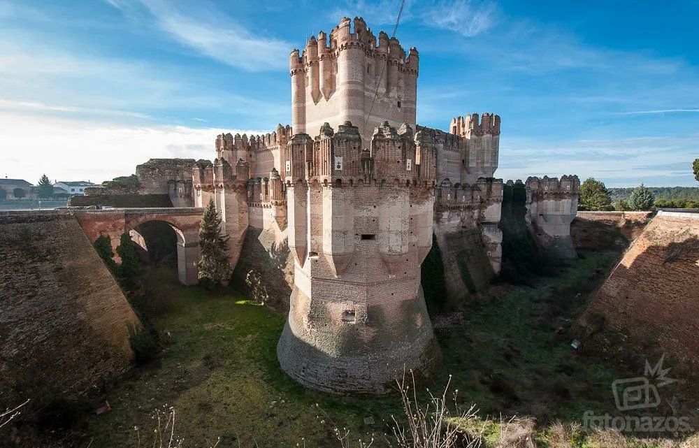 MiguelLuisSanz1's tweet photo. Castillo de Coca, Segovia. https://t.co/ikgY32fvTK