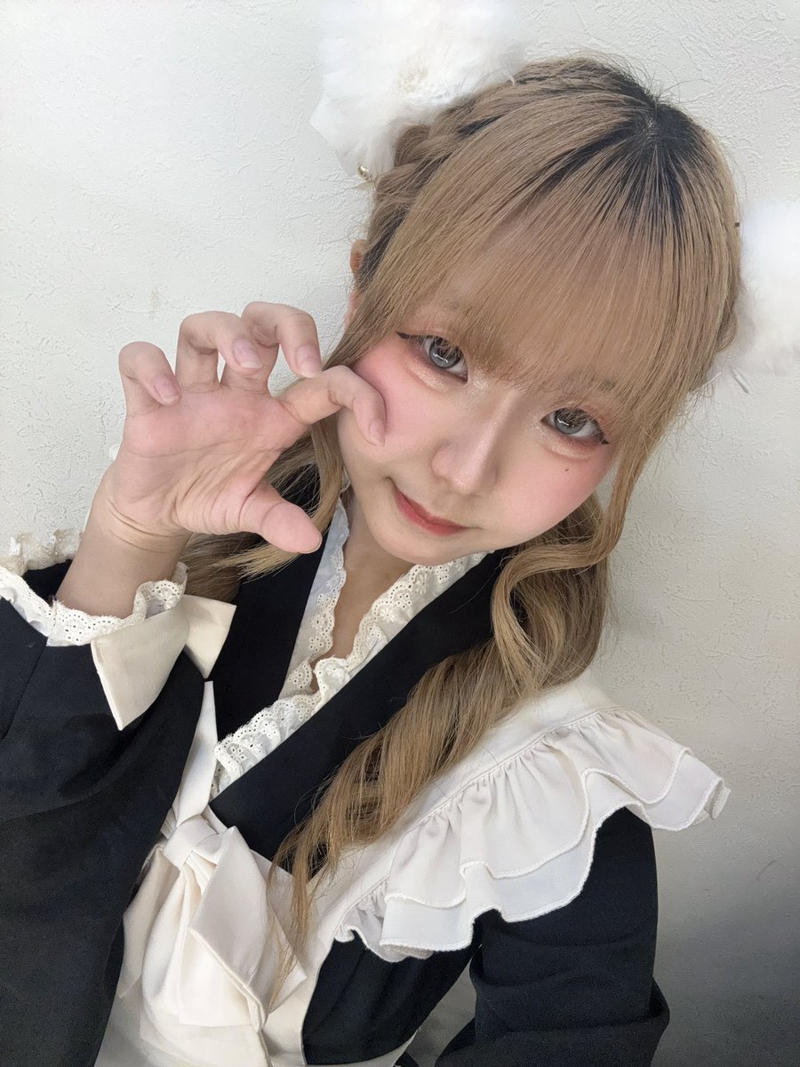 りお Post by 桜瀬 りお🌸💛 on X: おはにん！
