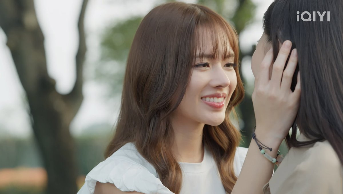 It’s the way Rose looks at P’Din that really does it for me 🥰

THE EARTH CONFESSION
#วิวาห์ปฐพีตอนที่6