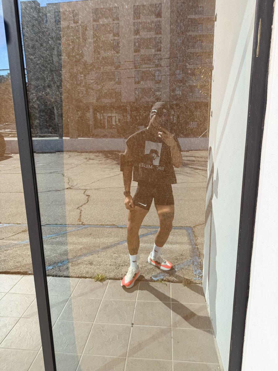 alexnavac's tweet photo. Workout done !! https://t.co/7x7xhbdqEy