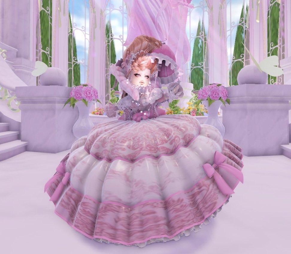 V0idFa1ryz's tweet photo. @RoyaleHighValks @serenitysmoons https://t.co/2oiSzV6NIb