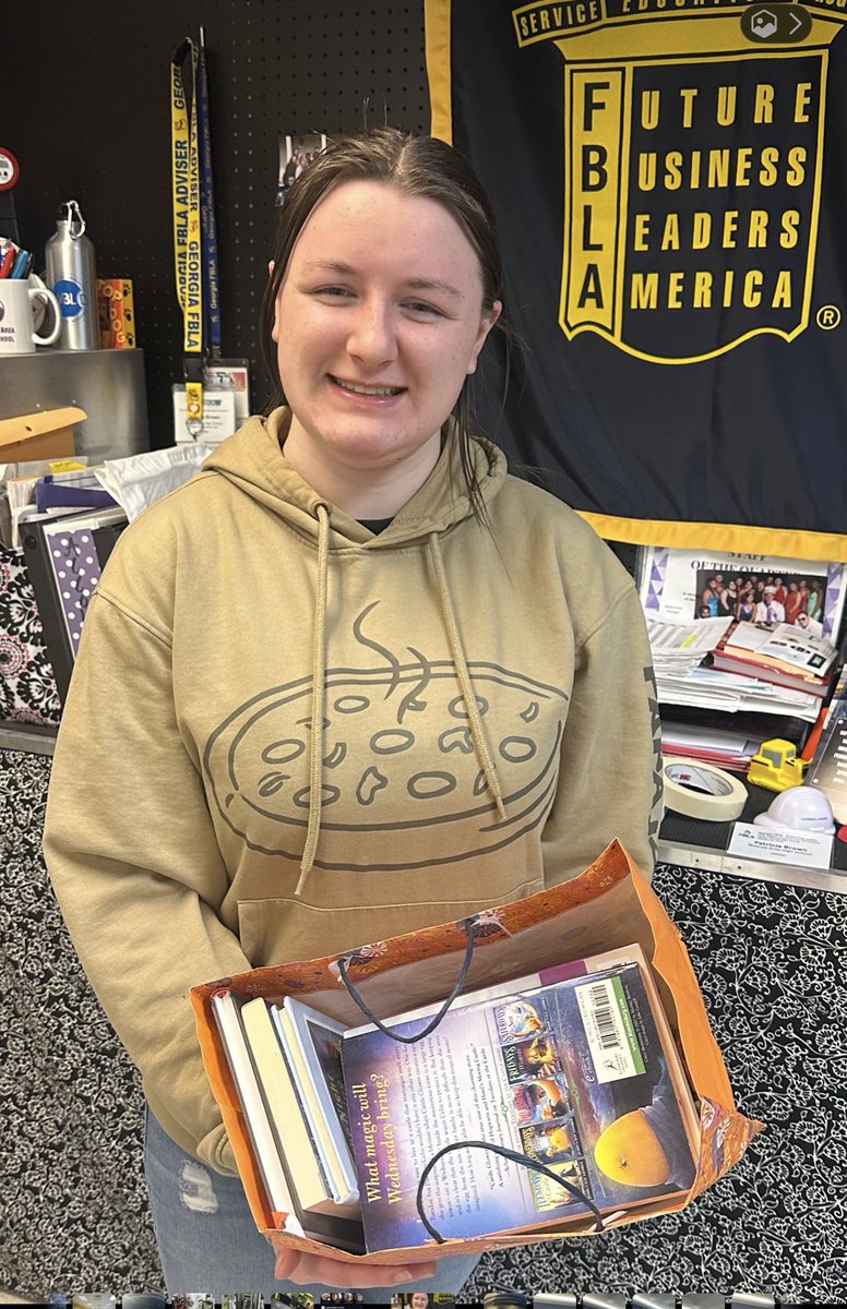 MonroeAreaFBLA tweet media