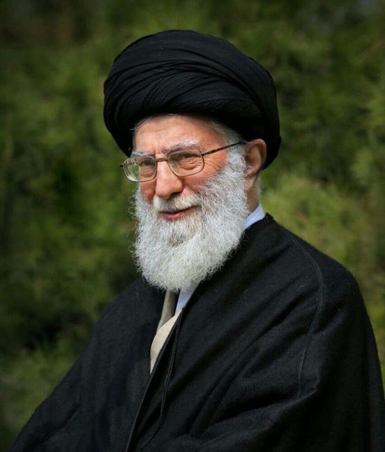 🇺🇸特朗普總統剛才：

「歷史上最邪惡的人之一哈米內伊死了☠️。」