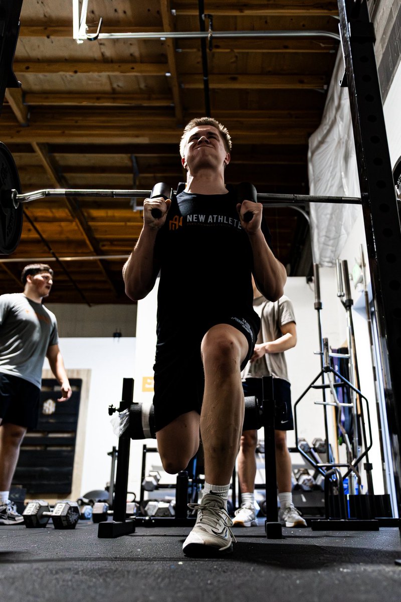 ChristensenJosh's tweet photo. Workin @TheNewAthlete 

@B12PFootball @WellsCaleb51 @ambermathurin @BrandonHuffman @adamgorney @RCarterTV https://t.co/KSKzyuE733