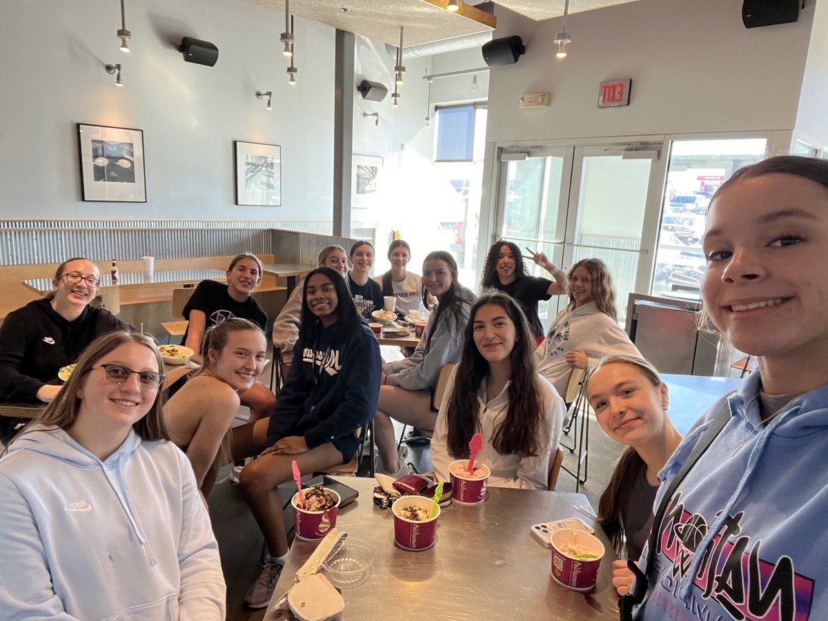 FZW Basketball tweet media