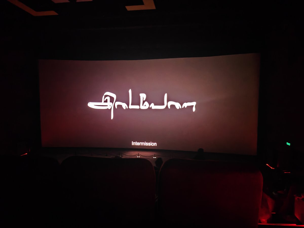 SecondShowTamil's tweet photo. #தாய்கிழவி - Count 2 ❣️❣️ Enjoyed the last 1 hour & the emotion, more this time.

@Dir_SivakumarM:
யாருய்யா நீயி.. 🙏 13 புள்ளைகளை பெத்து, காடு மேடுன்னு திரிஞ்சு 85 வயசு வரை வாழ்ந்த என் பாட்டியையும்..

9ஆம் கிளாஸ் மட்டுமே படிச்சிருந்தாலும், தனியாளா கஷ்டப்பட்டு பசங்க 3 பேரையும் இன்ஜினீயரிங் MBAன்னு படிக்க வெச்சு கரை சேர்த்த என் அம்மாவையும் கண்ணு முன்னால நிறுத்திட்டய்யா ❤️

#ThaaiKizhavi