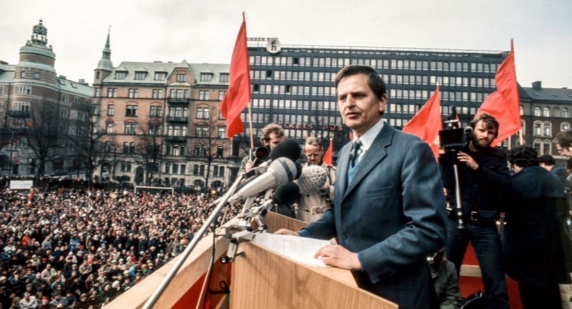 Andrea 🇮🇹🇪🇺 tweet media