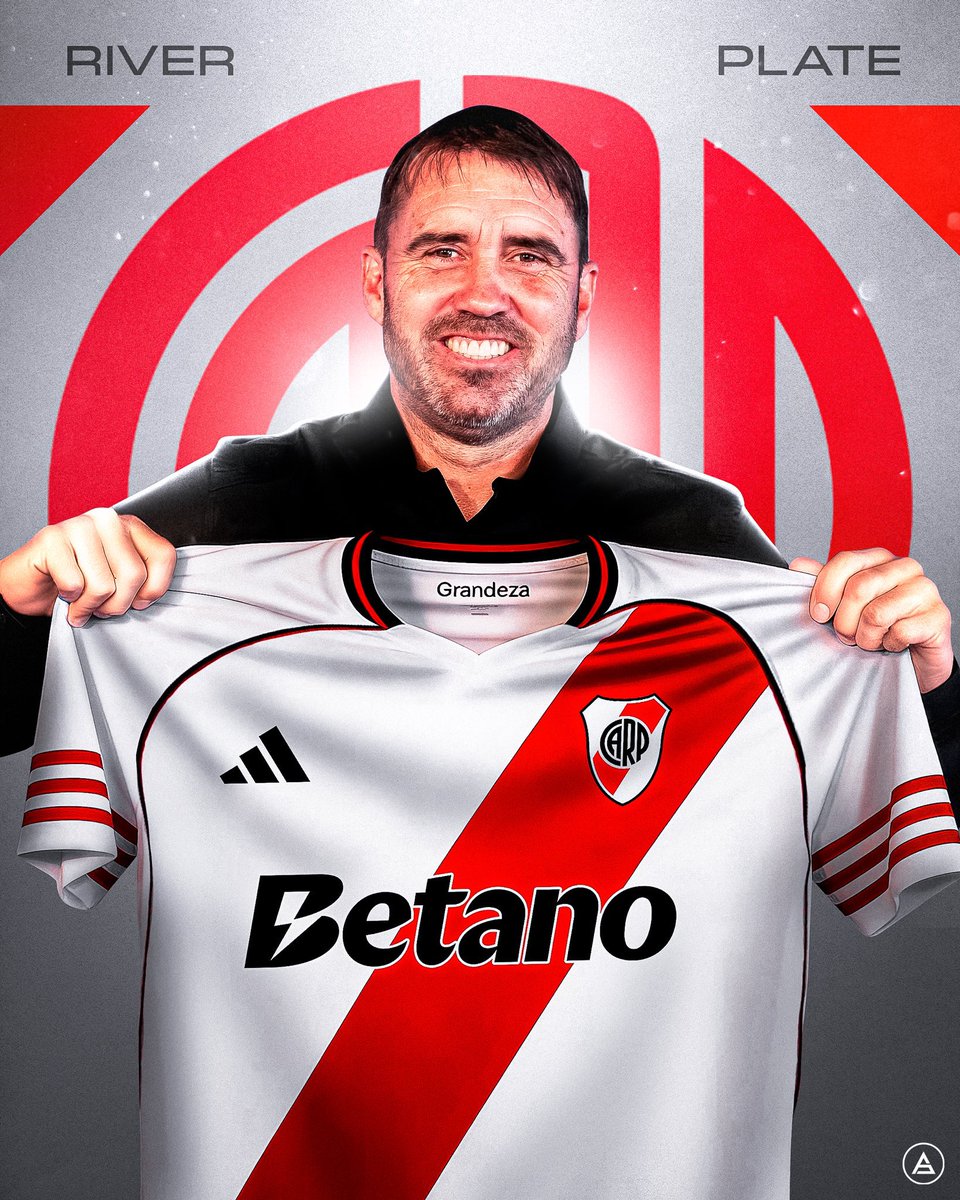 🚨👔 [CONFIRMADO] CHACHO COUDET ES EL NUEVO DT DE RIVER PLATE HASTA DICIEMBRE DEL 2027.

✈️ El miércoles viaja hacia 🇦🇷

Vía <a href="/GerGarciaGrova/">Germán García Grova</a>