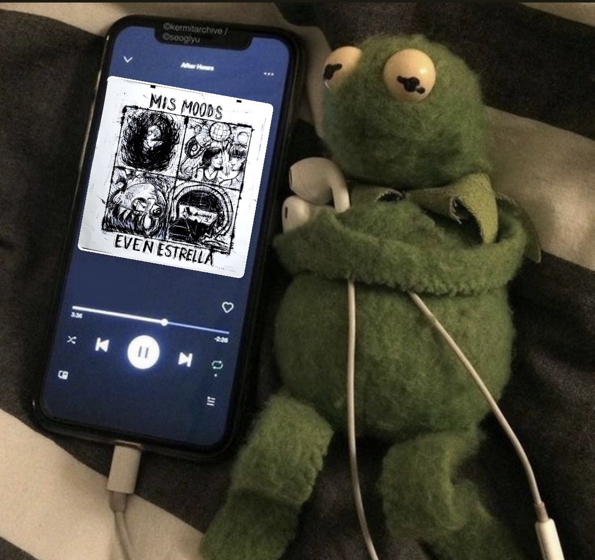 FanEvenEstrella's tweet photo. Gracias Even Estrella por mis moods ahora saca más música :) 

https://t.co/JaIIF3iMfN https://t.co/PBoESFKA0p