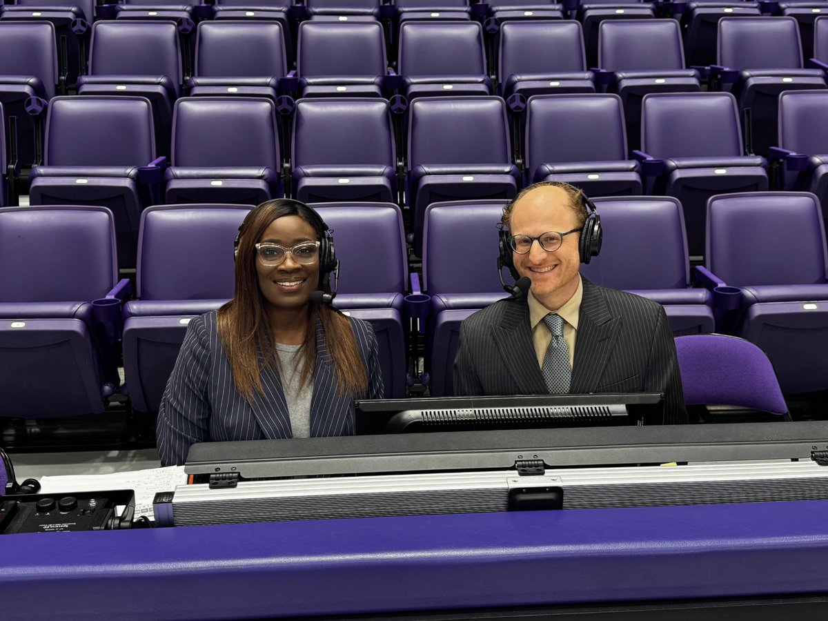 friedman_dave's tweet photo. At 2pm on @SCETV a share of the @SoConSports regular season title is on the line for @Wofford_WBB. They need a win over @FurmanWBB. Paladins beat Wofford at the buzzer last month and are 31-2 vs their rival at home. Join Hall of Famer Rushia Brown and I. https://t.co/iLpzgczs7N