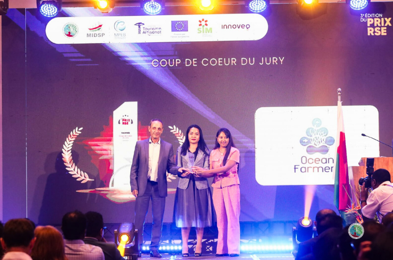 OceanFarmers's tweet photo. Ocean Farmers lauréat Prix coup de cœur du jury du PRIX RSE - 3è édition 🌊♻️
 
Chez Ocean Farmers, nous croyons que durabilité, performance économique et impact social peuvent avancer main dans la main.

#SeaweedFarming #PrixRSE2025 #PrixRSEOF https://t.co/1xdoilOCh8