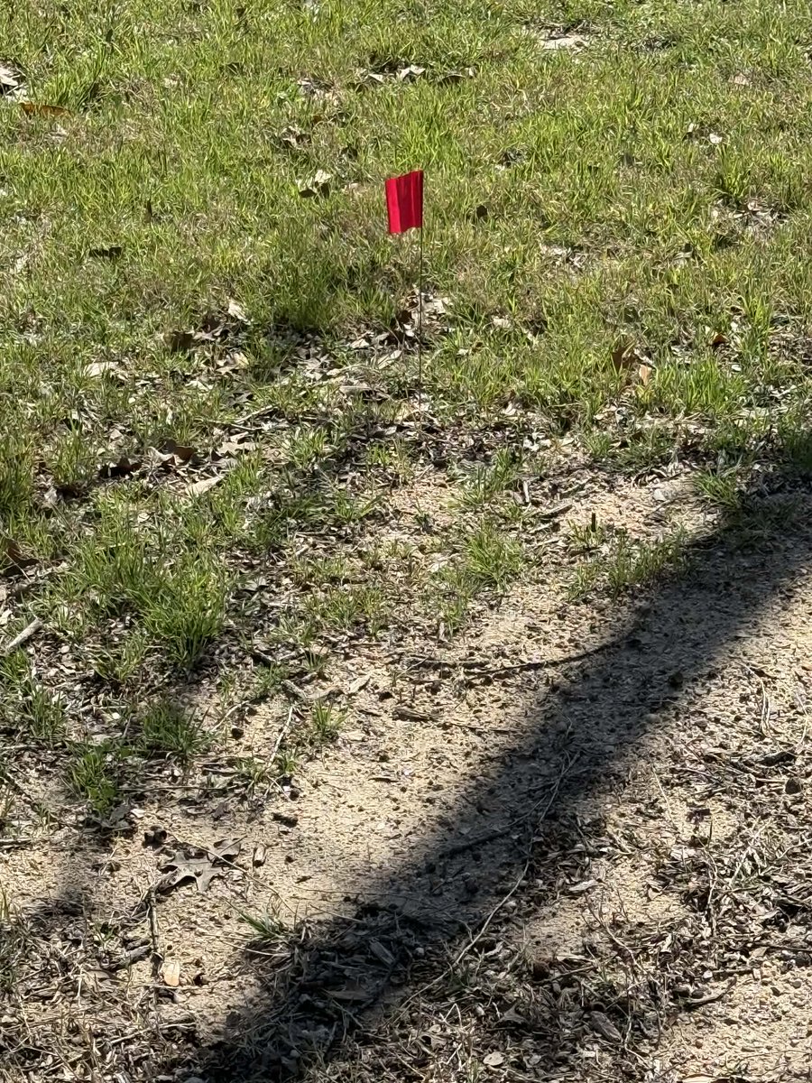 BHSVKOT's tweet photo. VKOT's Villa West Tobacco Litter Cleanup! #StreetTalk #ChalkTalk #LitterPickUp @BryanISD @TxSayWhat @KBTXRusty @txyouthaction @truthinitiative https://t.co/RgWMqYTlMD