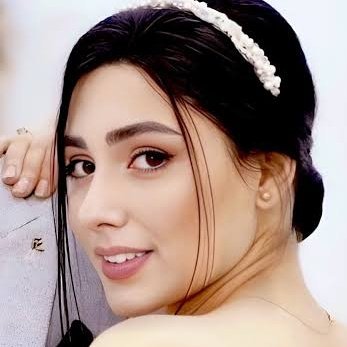 موژی tweet media