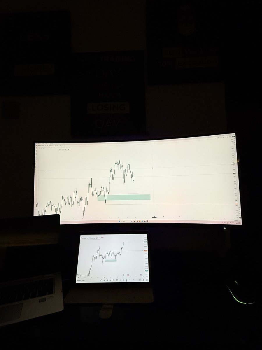 BIGCASSI€ tweet media