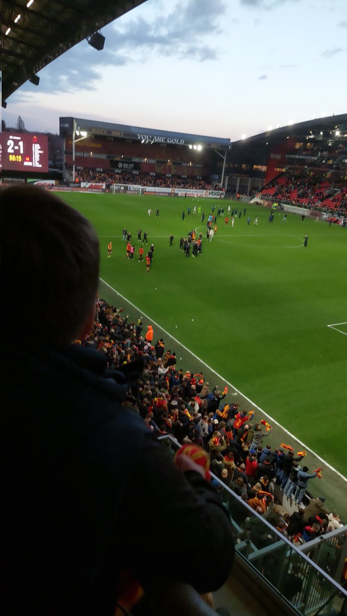 Dimitri VL tweet media