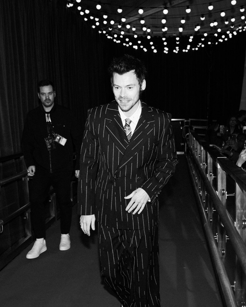 hsdaily's tweet photo. Harry at the 2026 Brit Awards at the Co-Op Live Arena in Manchester - 28 February https://t.co/SbLugLj7oL