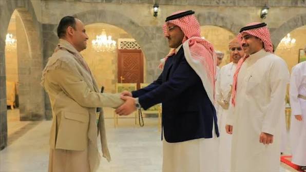 jamale40's tweet photo. @Shfhd0 @Raed_zh07 تحالفنا مع الحوثي؟

ليش شايفنا السعوديه عشان ندفع ندفع لهم ٦٠ مليون دولار شهريا عشان ما يقصفونا 😂
😂

وبالنسبه لإسرائيل الظاهر ناسي من الي حاب يطبع مع إسرائيل وكل سنه يقول التطبيع مع إسرائيل صار أقرب 😂😂😂😂 https://t.co/REUgqzyd6N