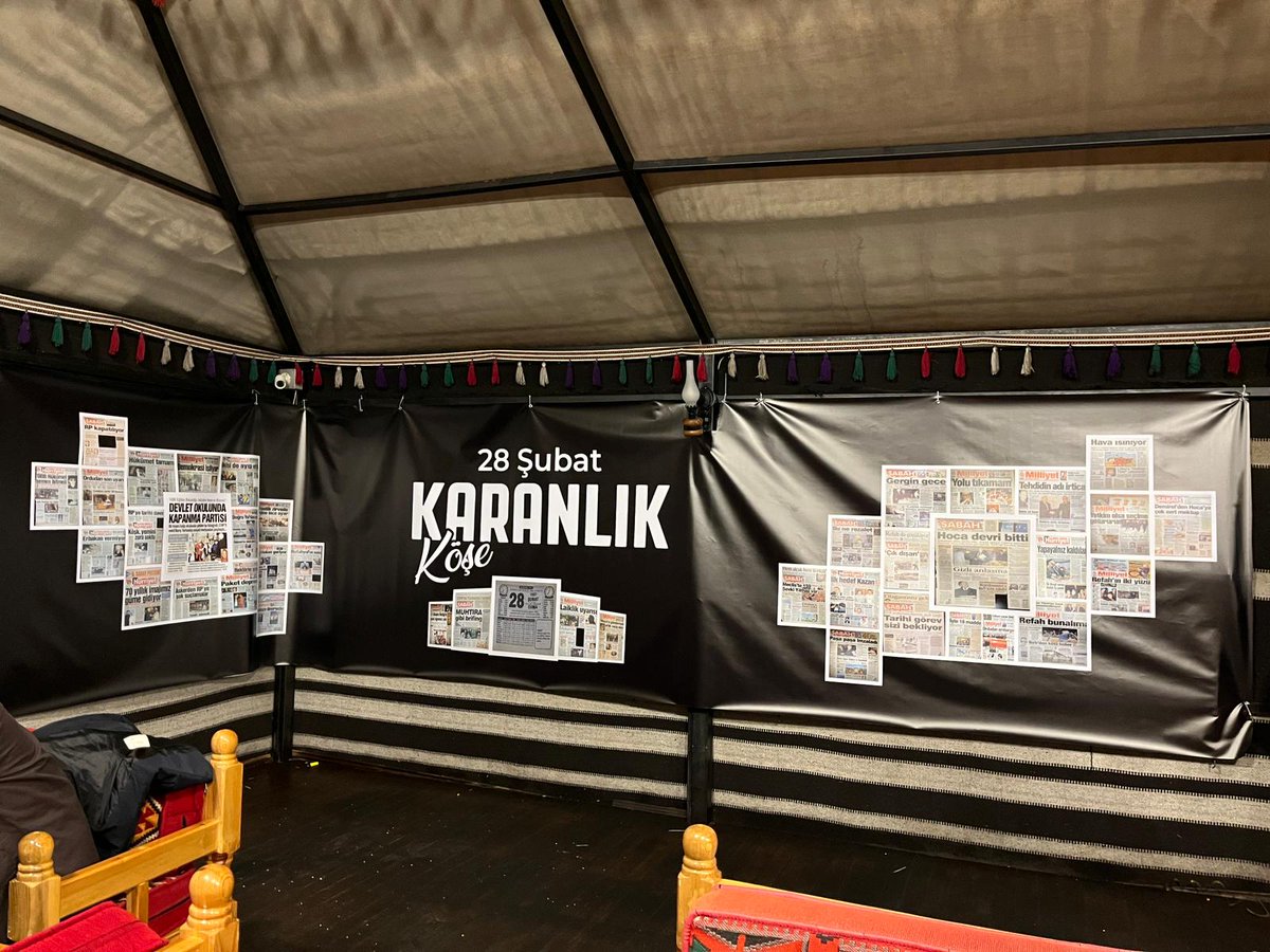 AK Gençlik Erzurum olarak, Ramazan ayı vesilesiyle kurduğumuz Ramazan Çadırımız ve Genç Nokta’mızda; 28 Şubat sürecini unutmamak ve unutturmamak adına “Karanlık Köşe” başlığı altında özel bir köşe oluşturduk.

Yakın tarihimizin ibretlik dönemlerinden biri olan 28 Şubat’ın