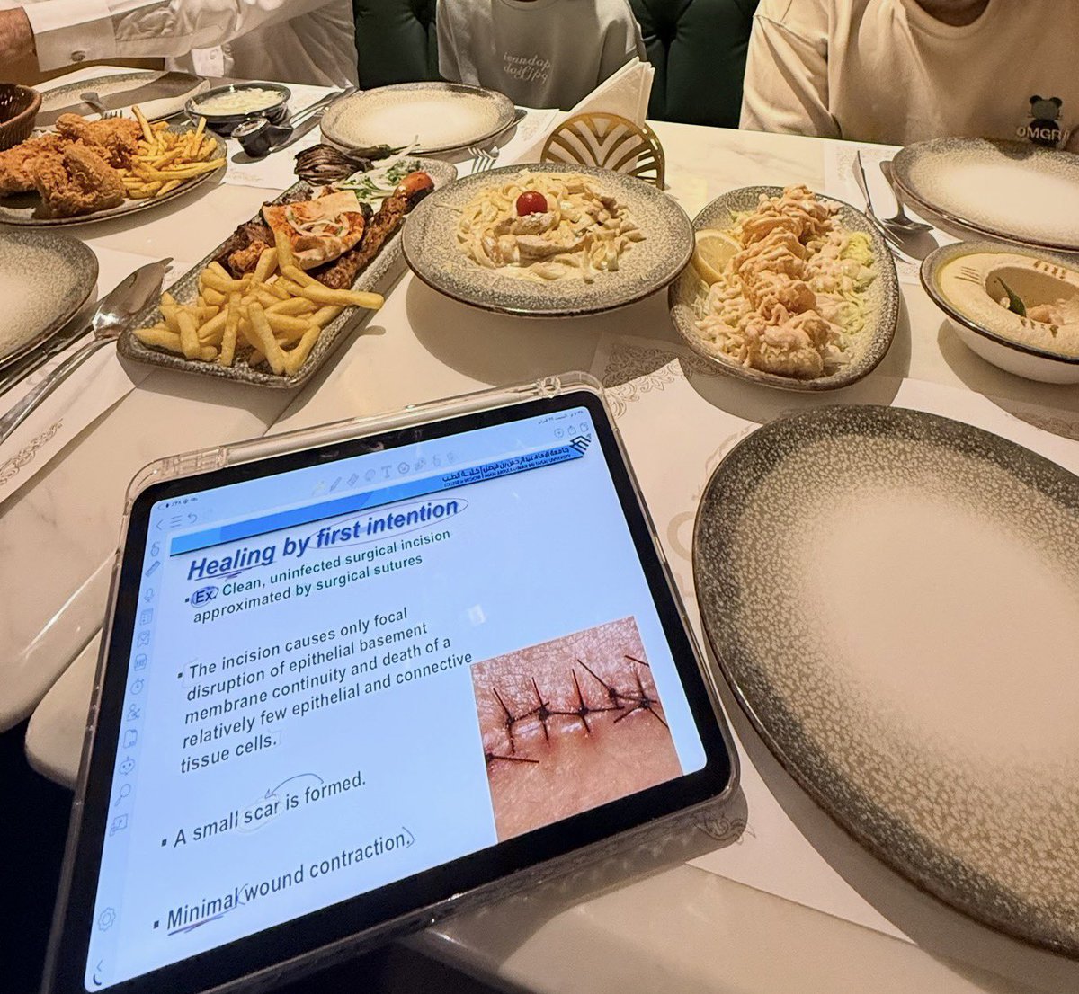 💎 أنوار | Alkhalaf tweet media