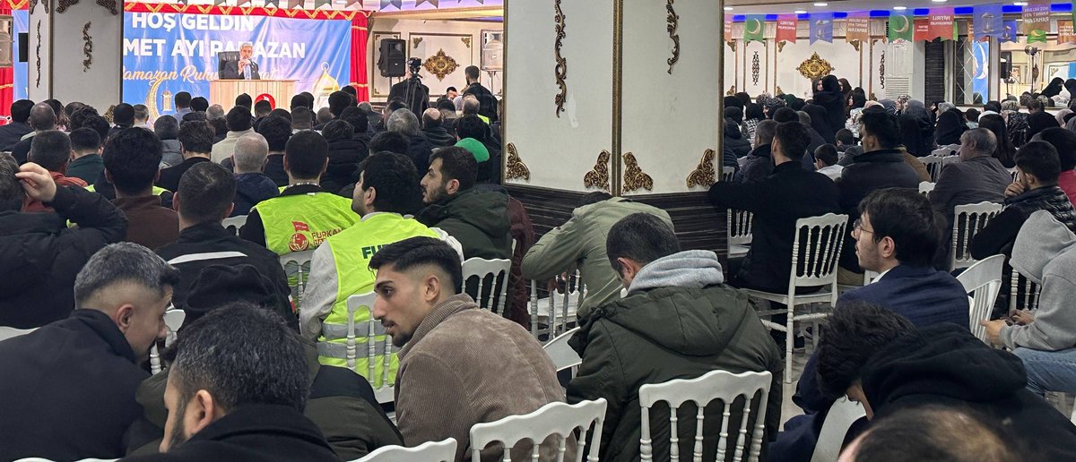 İstanbul'da İftar Programı ve Ramazan Hasbihali 🌙

Furkan Hareketi olarak Ramazan ayının 11. gününde Alparslan Kuytul Hocaefendi'nin de katılımlarıyla İstanbul'da bulunan talebe ve sevenleriyle iftar ve hasbihal programı gerçekleştiriyoruz. 

#RamazanRuhunuYaşat