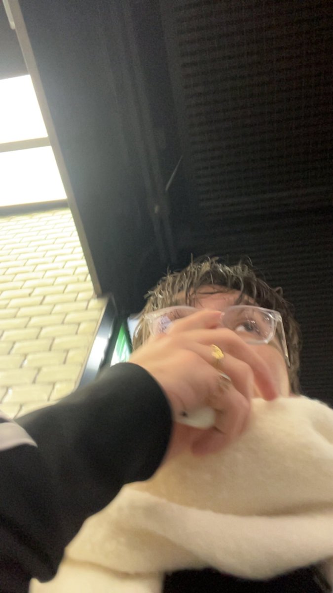 raphaël tweet media