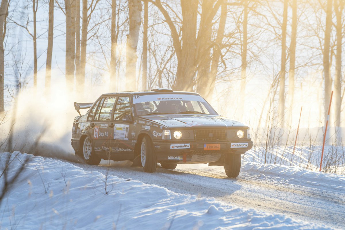 RALLY SM tweet media