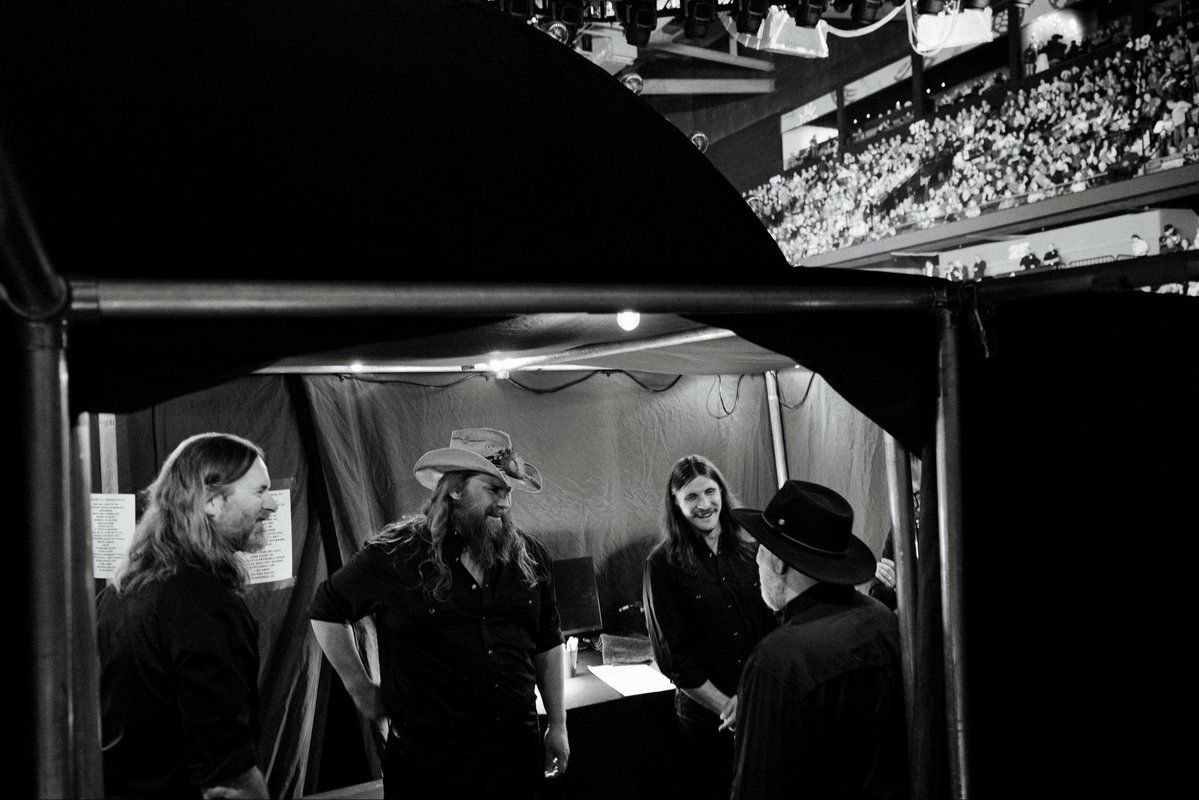 Chris Stapleton tweet media