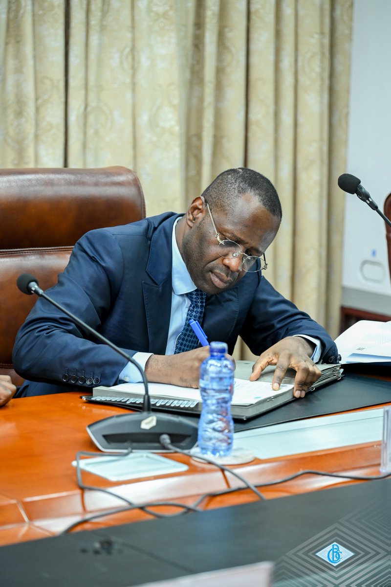 Banque Centrale du Congo tweet media