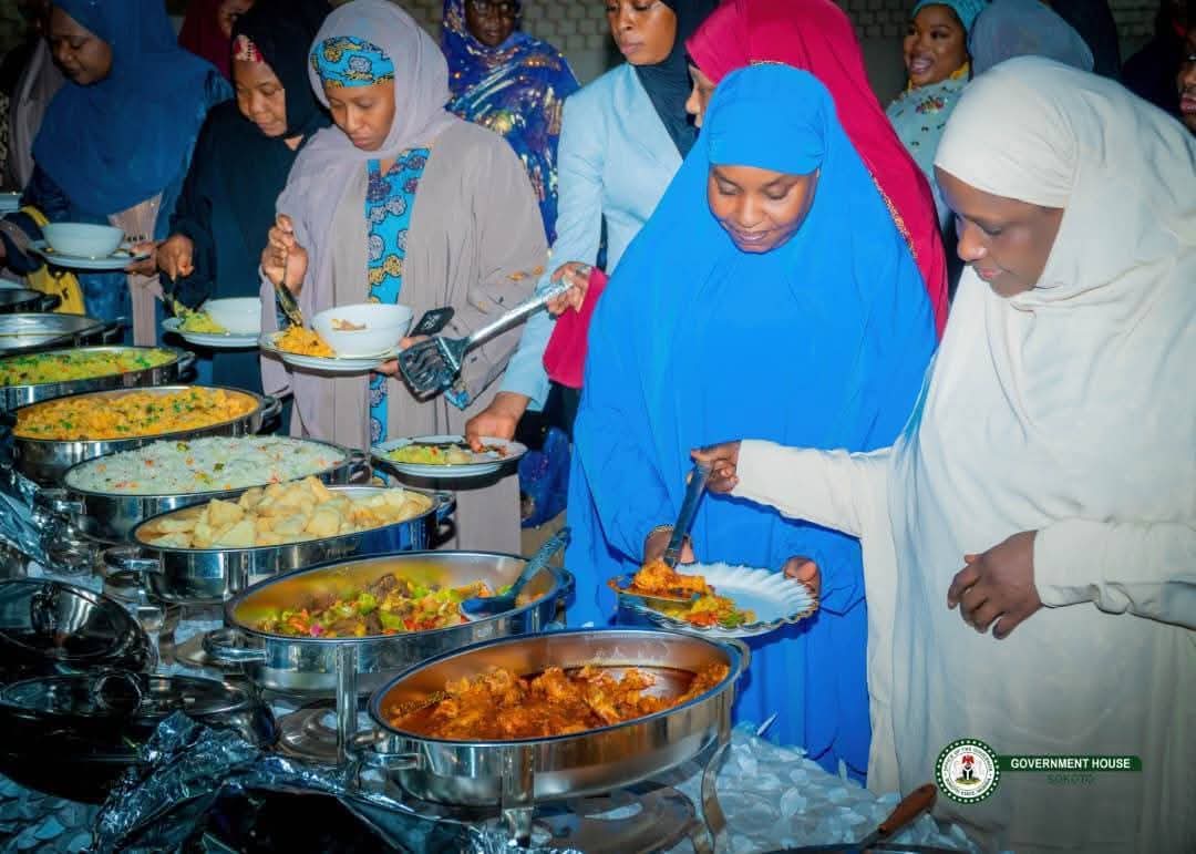 Sokoto Governor’s Wife Hosts Women to Iftar, Assures More Empowerment Programmes facebook.com/share/p/1HaPLW…
