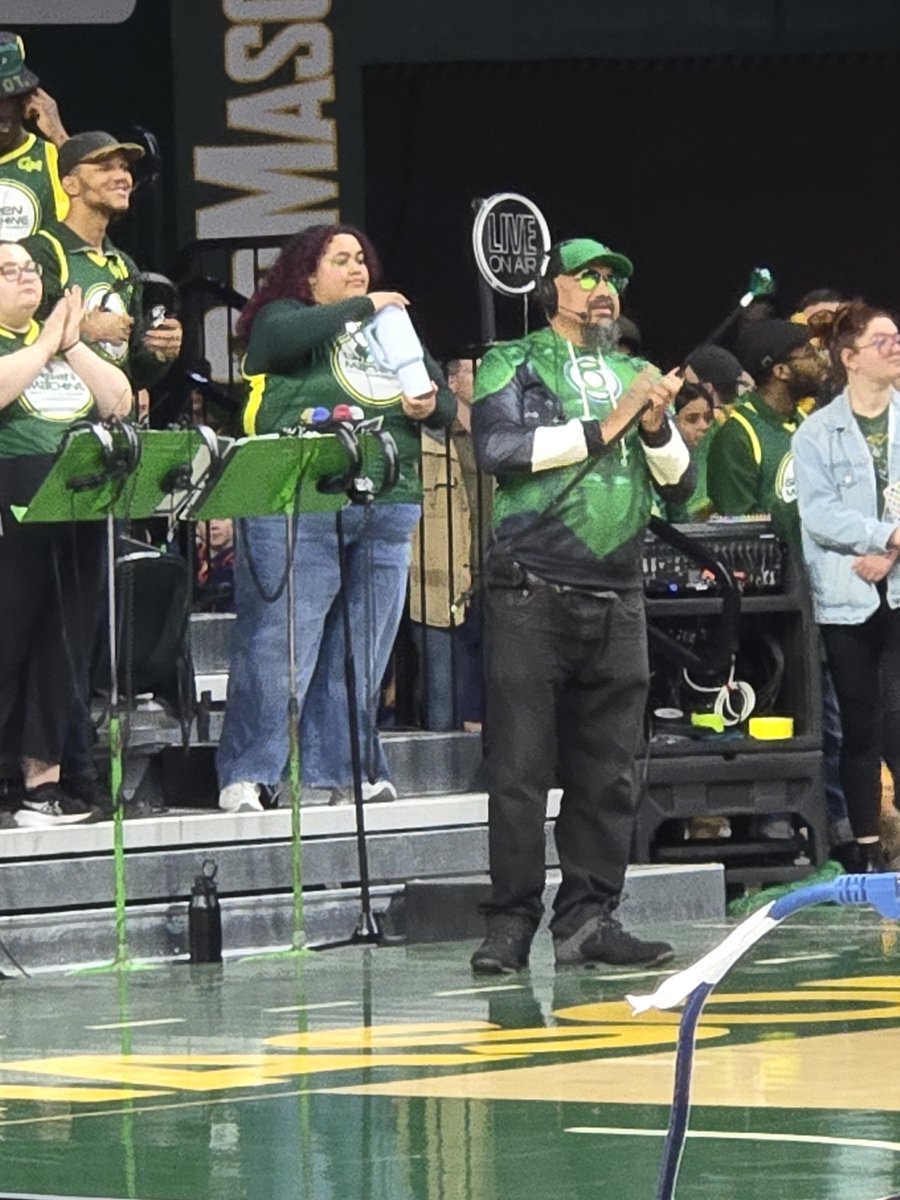 Dave Preston tweet media