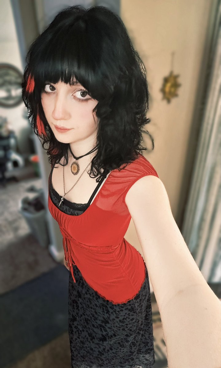 rosie🥀 tweet media