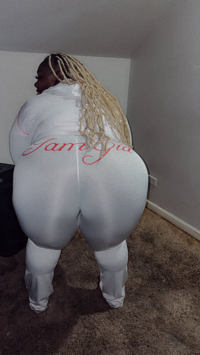 Goddess Amy tweet media