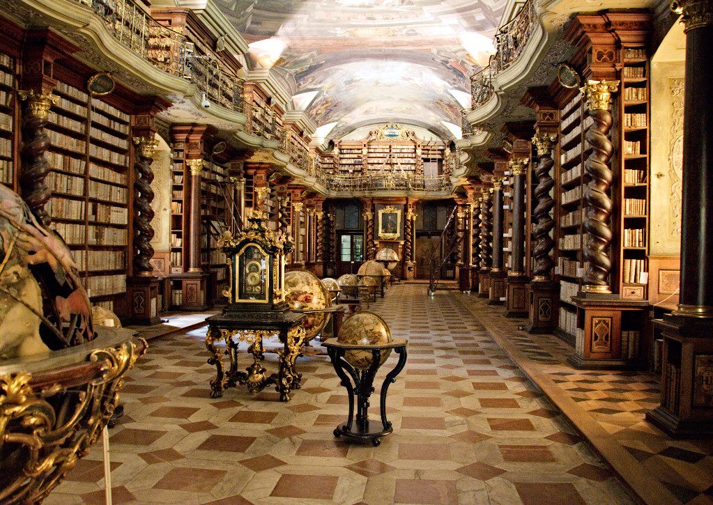 newsfromrob's tweet image. “Walking the stacks in a library, dragging your fingers across the spines -- it's hard not to feel the presence of sleeping spirits.”     

- Robin Sloan, author of 'Mr. Penumbra's 24-Hour Bookstore'

#library #books #spirits #booktwt 

Clementinum Astronomical Tower and Baroque