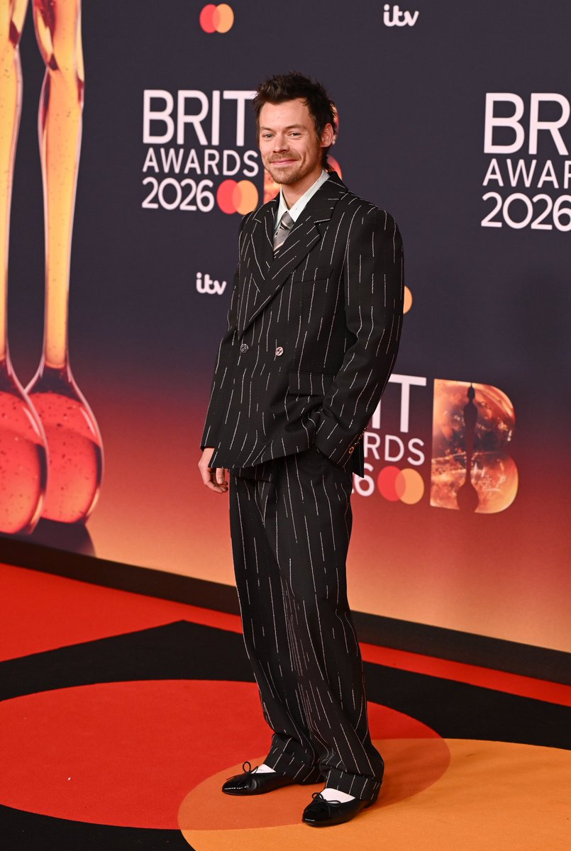 iHeartRadio tweet media