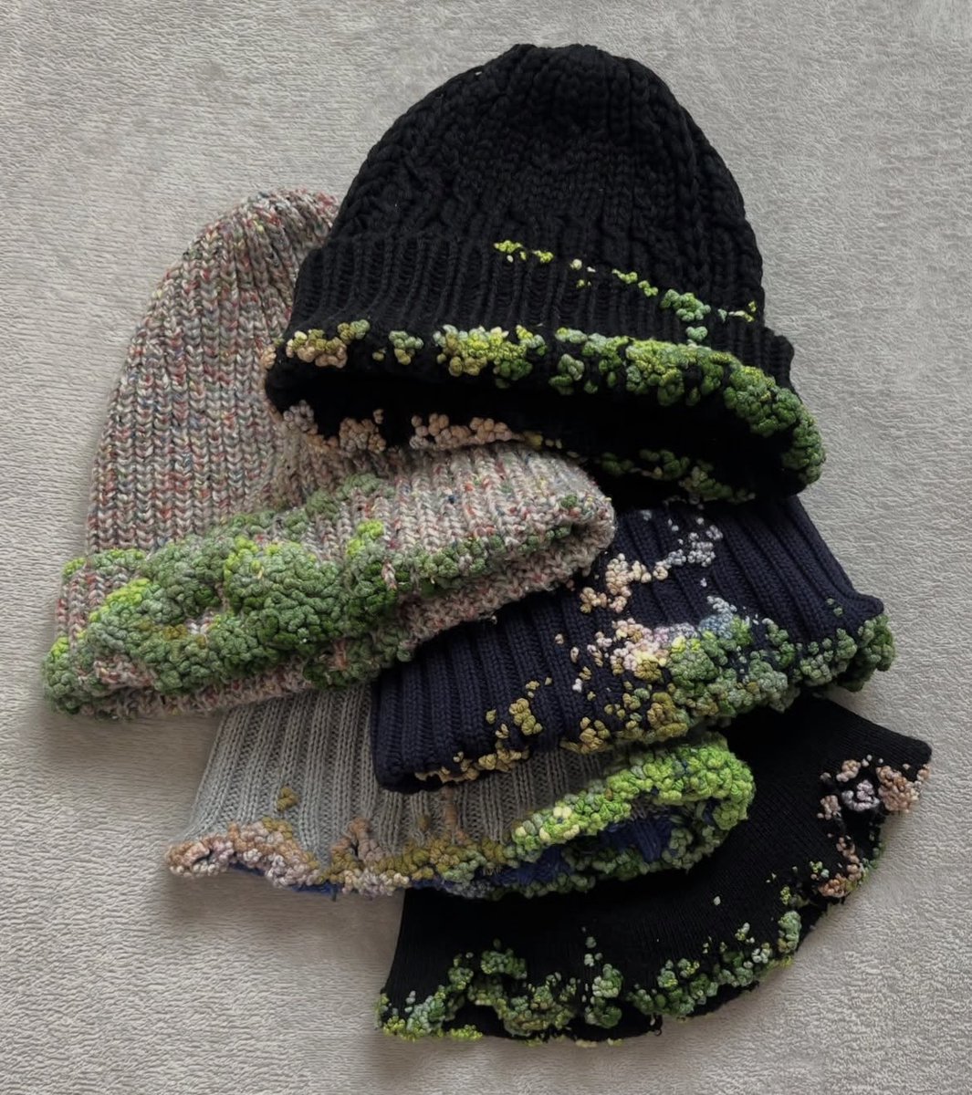 pinkskysyre tweet media