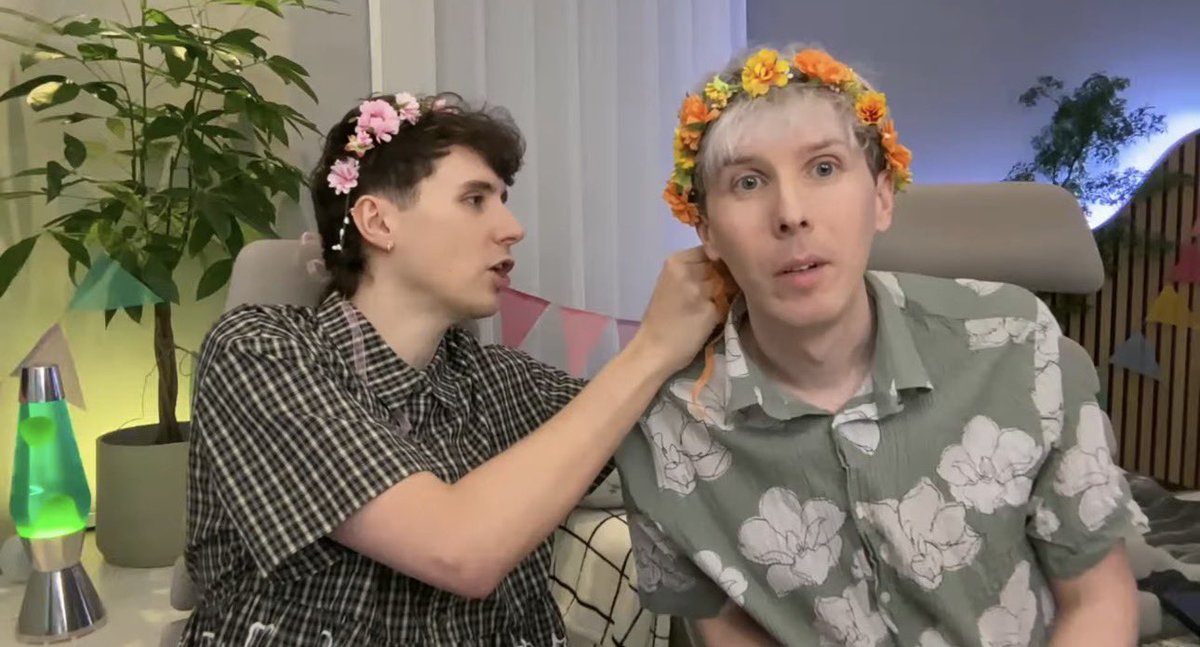 went to the gender store and everybody knew them