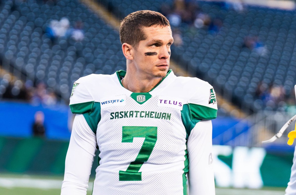 CFLFansFightCancer tweet media