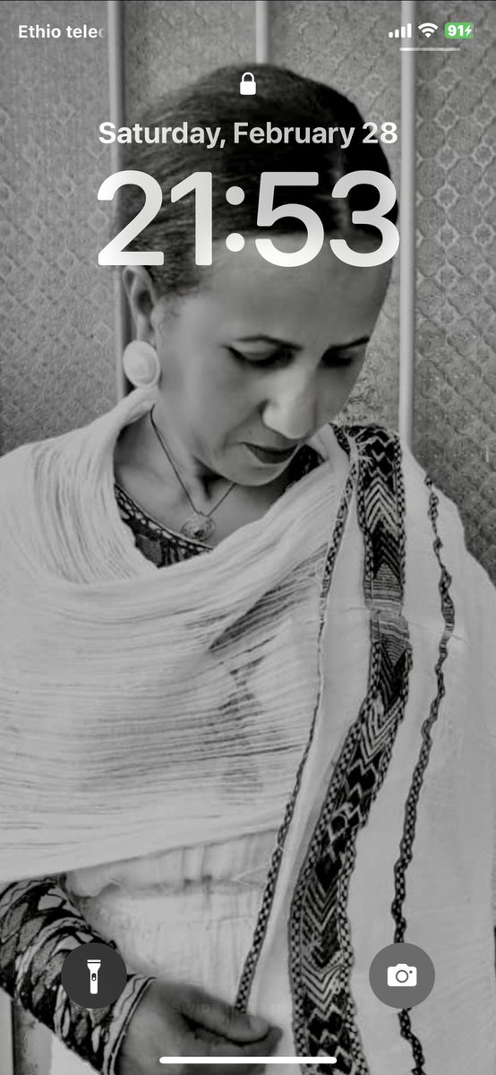 mik78151's tweet photo. Out of nowhere i miss my mom.Emuye getan i miss you eumuye ye piyasawaaa . I love u so much  my world.
#newwallpaper 
#Mother
#goodformom
#habesha
#ethiopia https://t.co/MFkr5GaS17