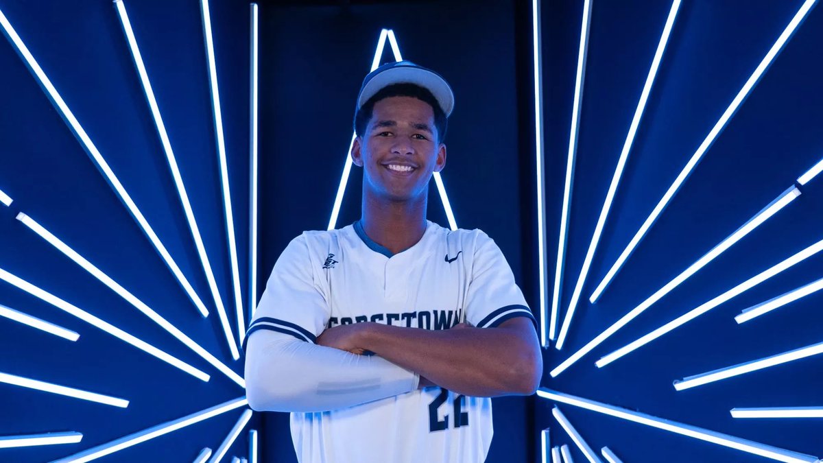 GtownAnalytics's tweet photo. HAVE A DAY @DylanLarkins4 ‼️‼️

3 Hits | 💣 | 3 RBI | Double

Leading the charge offensively to a 7-2 Victory!!! 

#HoyaSaxa | #Team156 | @GtownBaseball https://t.co/NrF5SfmYY2