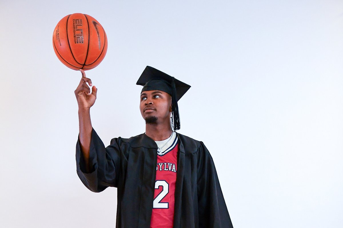 Penn Men's Basketball tweet media