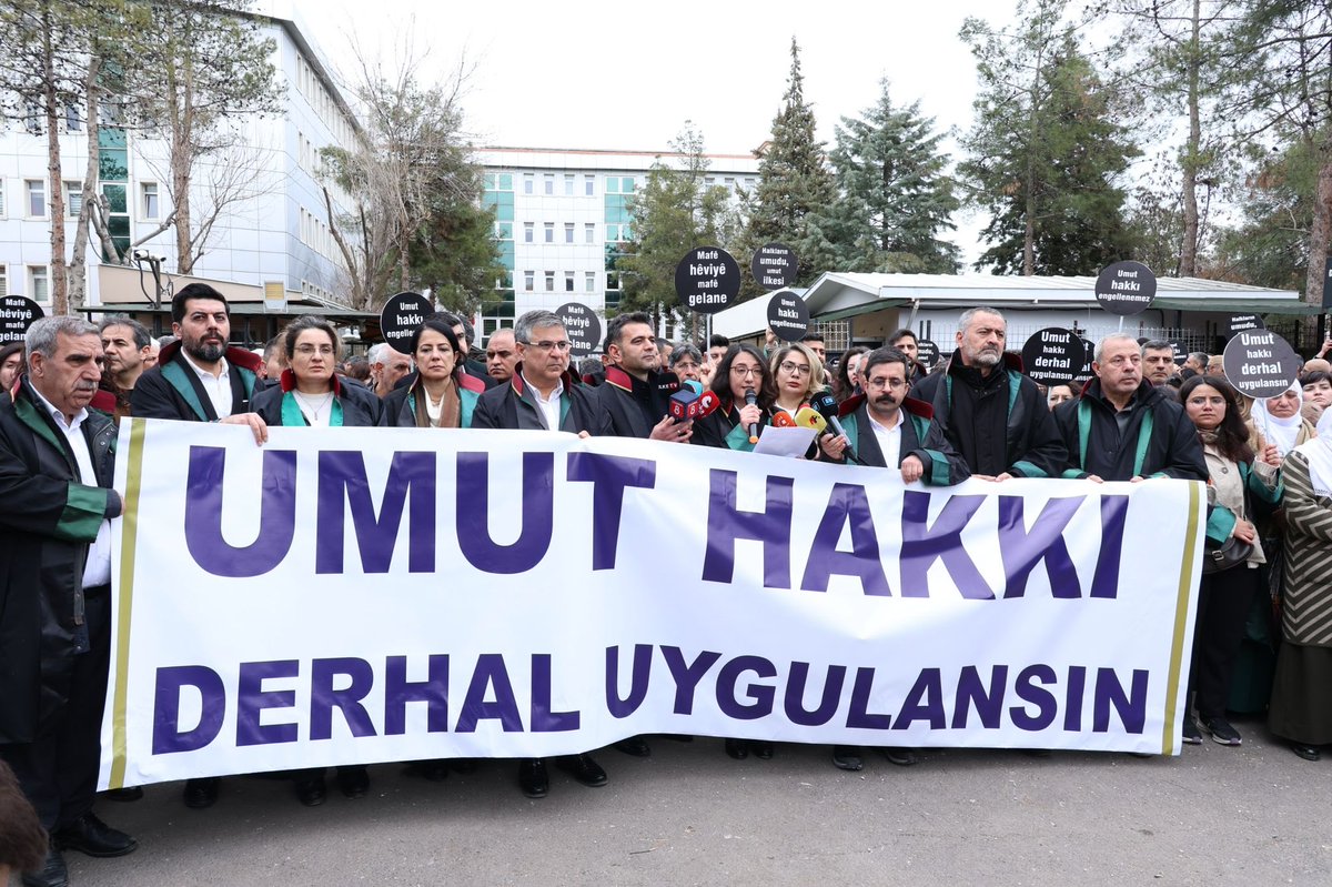 DEM Parti Hukuk ve İnsan Hakları Komisyonu tweet media