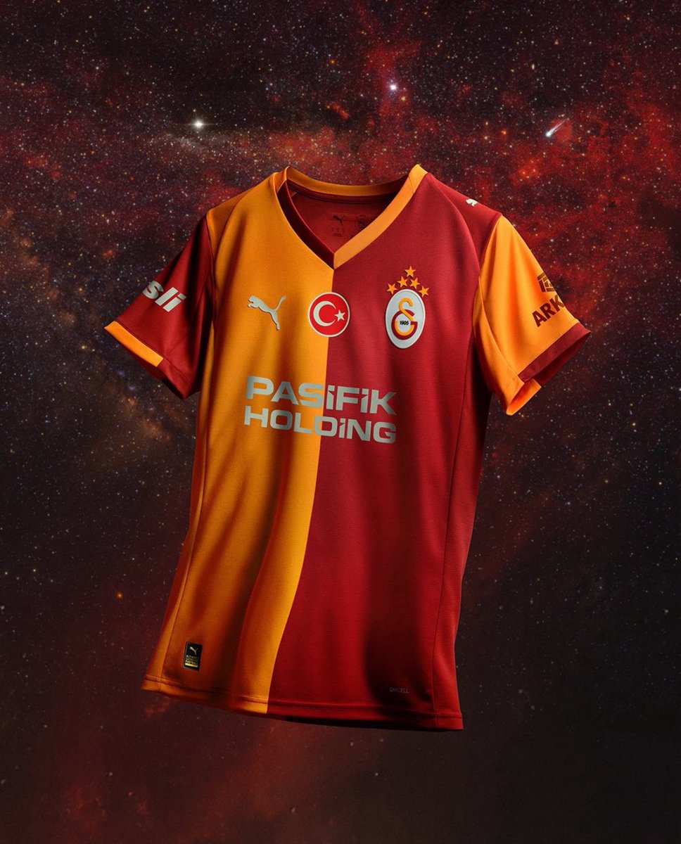 benimadimbugraa's tweet photo. Galatasaray’ın 3-1 galip gelmesi şerefine 10 Renktaşımıza forma hediye ediyoruz…

✅ takip et 
✅ rt yap
✅ yoruma ❤️💛 koy

#GSvALN  Galatasaray Okan Barış Alper Yılmaz Noa Lang ilkay singo sane osimhen torreira lemina uğurcan aslanım sara Alanya icardi sacha boey ofsayt #savaş osimhen’e davinson muslera abdülkerim #hedef26