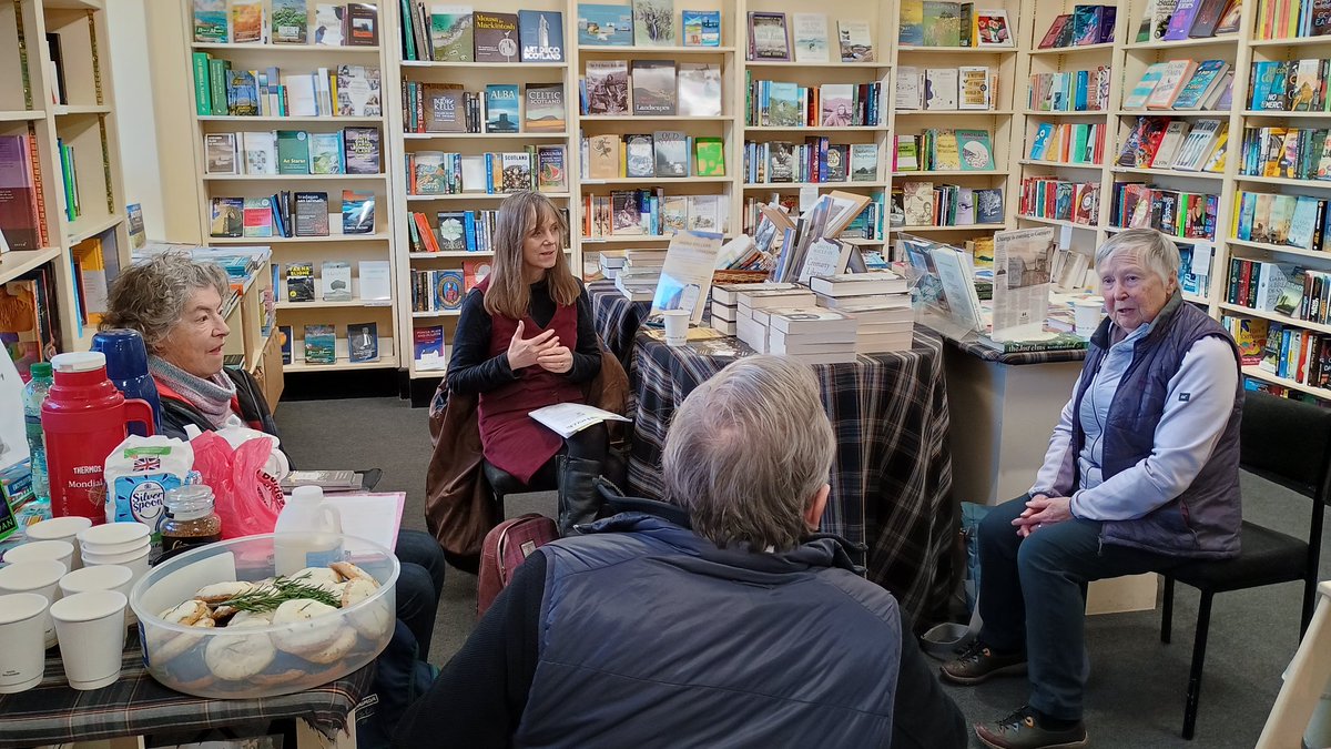 UllapoolBookshop tweet media