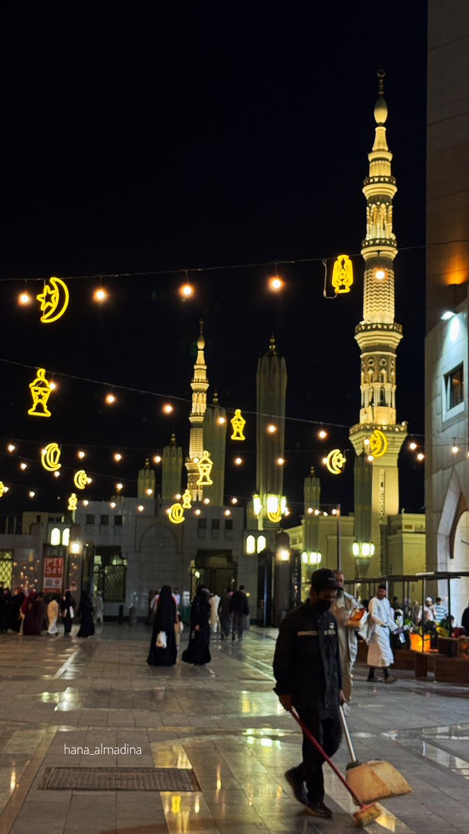 hana_almadina's tweet photo. رمضان في المدينة المنورة 🌙 https://t.co/LVTuN3Ehiu