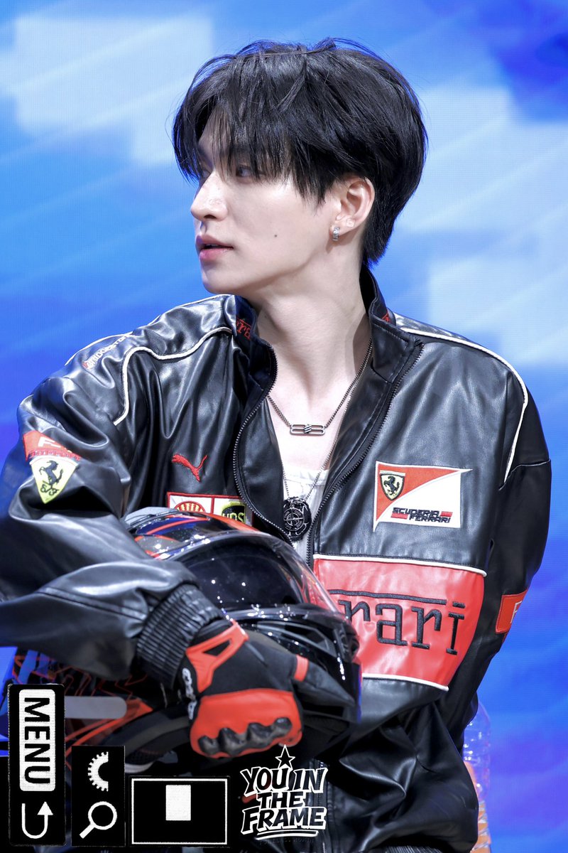 𝐘𝐨𝐮 𝐢𝐧 𝐭𝐡𝐞 𝐟𝐫𝐚𝐦𝐞 tweet media